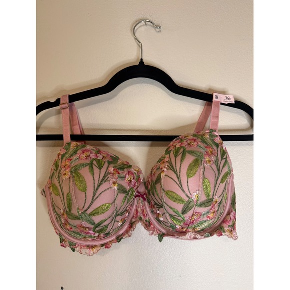 Victoria's Secret Other - Victoria's Secret Dream Angels Wicked Floral Lightly Lined Demi Bra Size 38D NWT